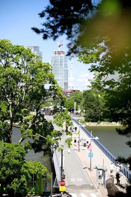 Luxury Skyscraper With Amazing View Over Lägenhet *
