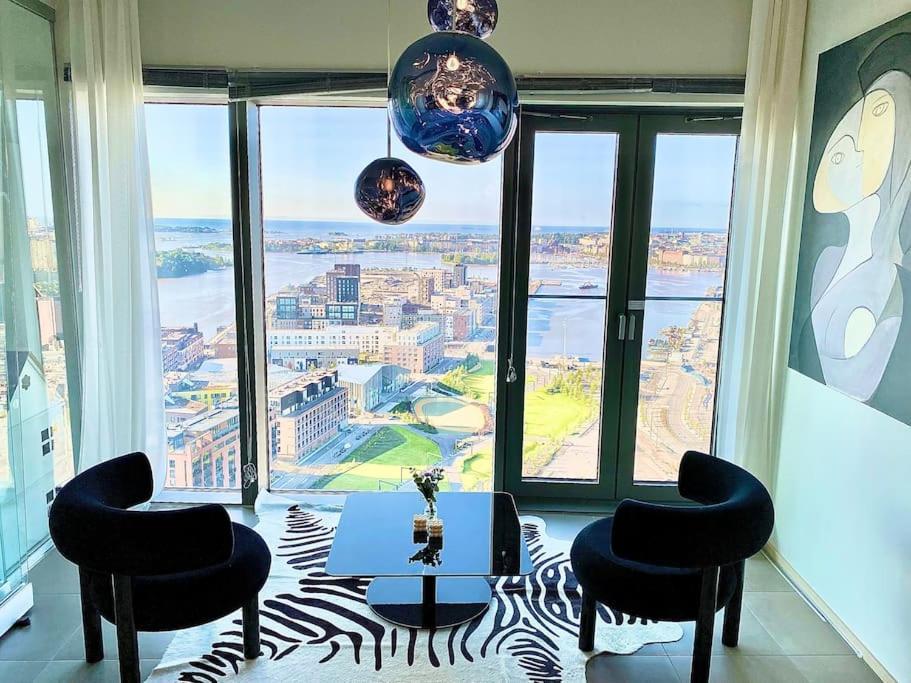 Appartement Luxury Skyscraper With Amazing View Over
