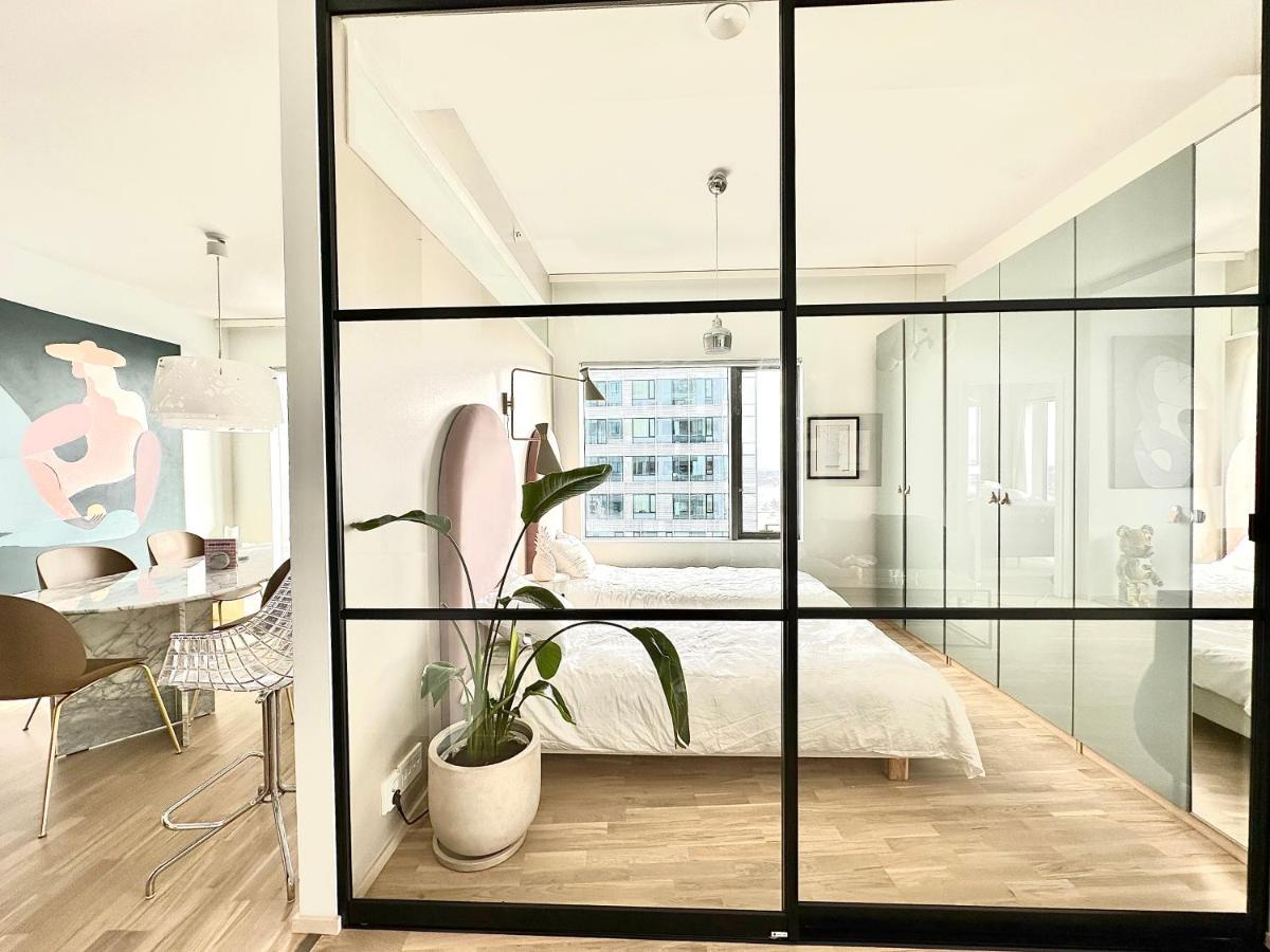 Luxury Skyscraper With Amazing View Over Appartement *