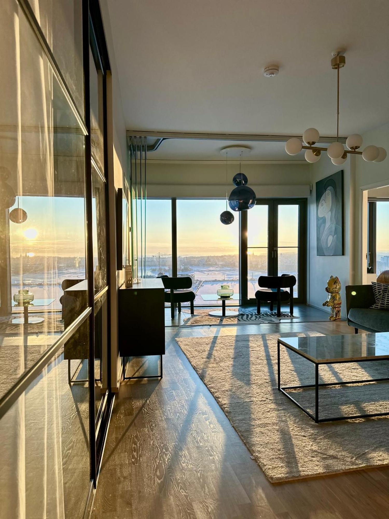 Appartement Luxury Skyscraper With Amazing View Over